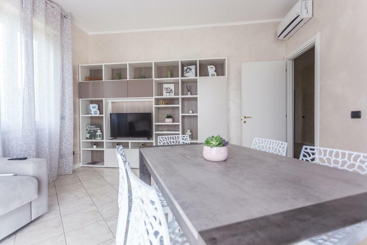 Lm House Apartamento Lonato Exterior foto