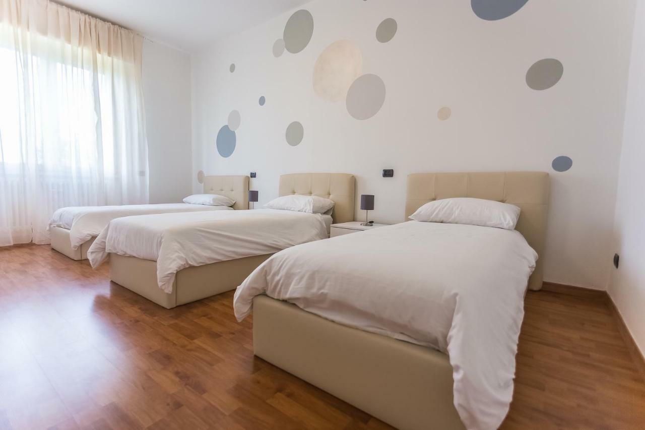 Lm House Apartamento Lonato Exterior foto